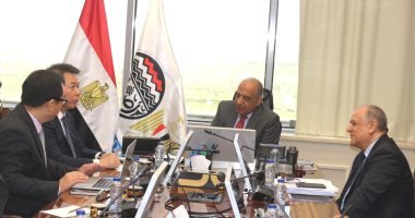وزير قطاع الأعمال يبحث مع مجموعة صينية التعاون فى مجال صناعة الصلب والمسابك وزير قطاع الأعمال يبحث مع مجموعة صينية التعاون فى مجال صناعة الصلب والمسابك