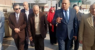 رئيس “كهرباء القناة” يتفقد مصنع الأكشاك والموزعات التابع للشركة رئيس “كهرباء القناة” يتفقد مصنع الأكشاك والموزعات التابع للشركة