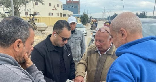 وزير الإسكان يتابع سير العمل بمشروعات المرافق والطرق وأعمال التطوير بـ5مدن جديدة