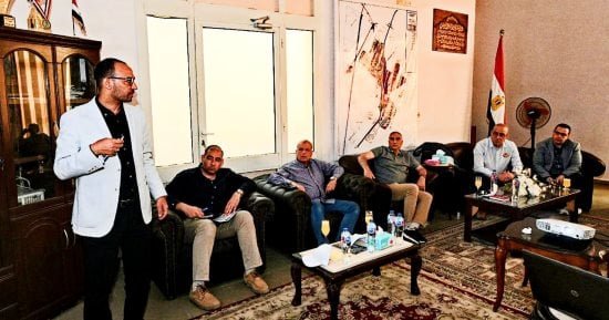 وزير الإسكان يتابع موقف المشروعات الجارى تنفيذها بمدينة الفشن الجديدة وزير الإسكان يتابع موقف المشروعات الجارى تنفيذها بمدينة الفشن الجديدة