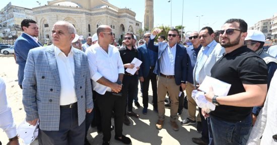 وزير الإسكان يوجه بتكثيف الحملات المسائية لإزالة المخالفات والتعديات وزير الإسكان يوجه بتكثيف الحملات المسائية لإزالة المخالفات والتعديات